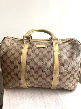 Authentic Gucci Gold Metallic Boston
Shoulder Bag